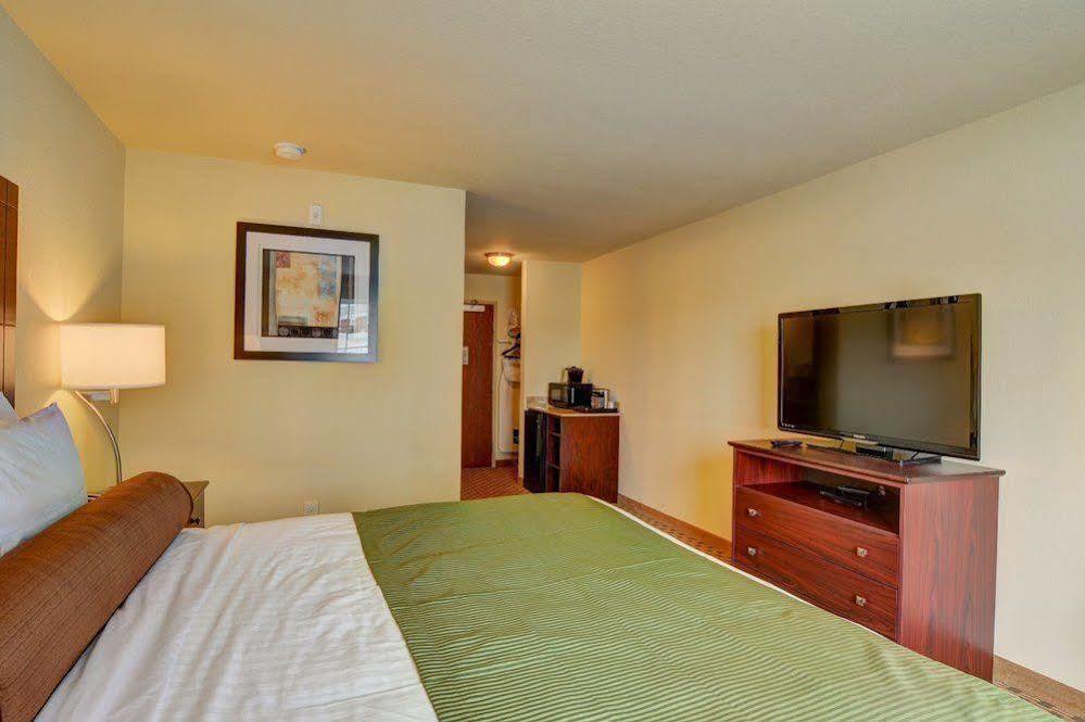 Cobblestone Hotel And Suites - Jefferson Екстер'єр фото